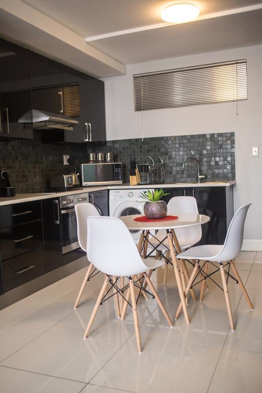 Apartment 64 At 77 On Independence Ave Windhoek Exterior foto