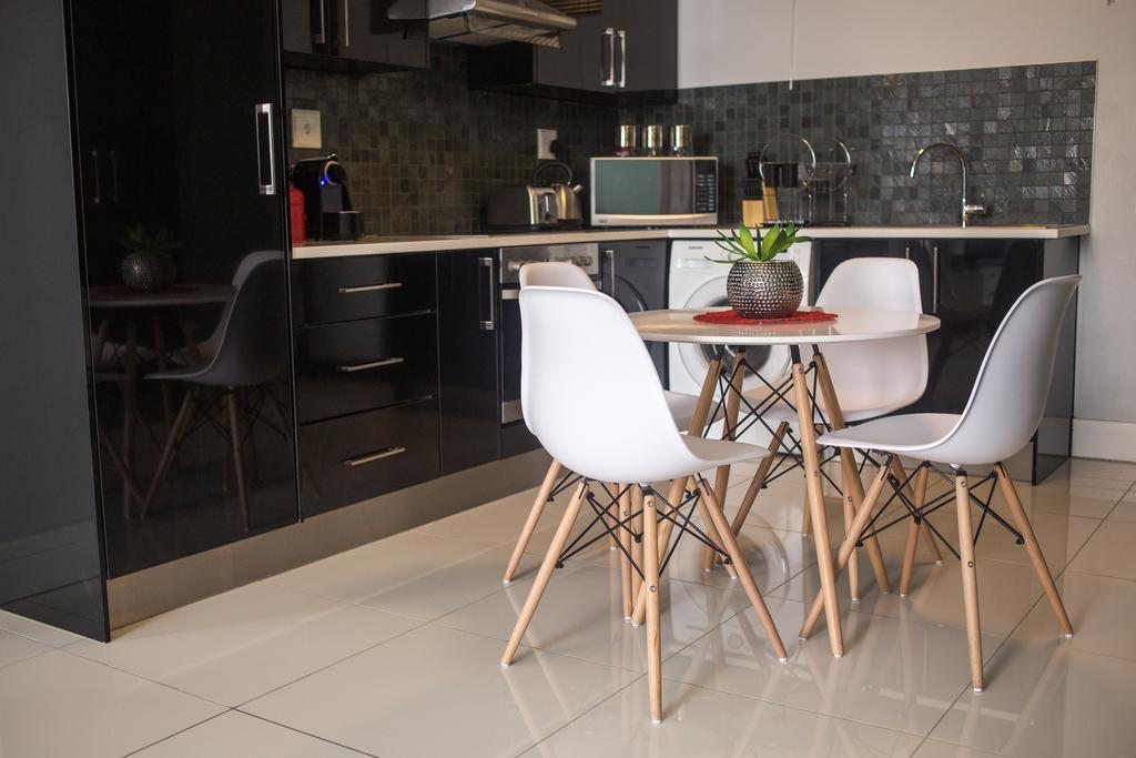 Apartment 64 At 77 On Independence Ave Windhoek Exterior foto